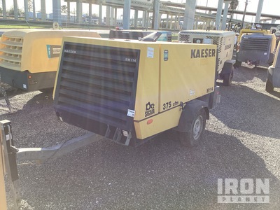 2015 Kaeser M114 375 cfm Mobile ضاغط هوائي