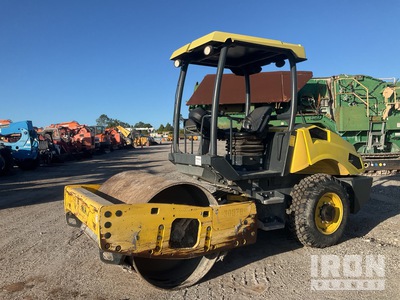 2018 Bomag BW 145 D-5 Compacteur à tambour lisse