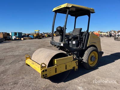 2018 Bomag BW124DH-5 Smooth Drum Compactor