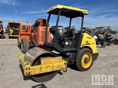 2018 Bomag BW124DH-5 Smooth Drum Compactor