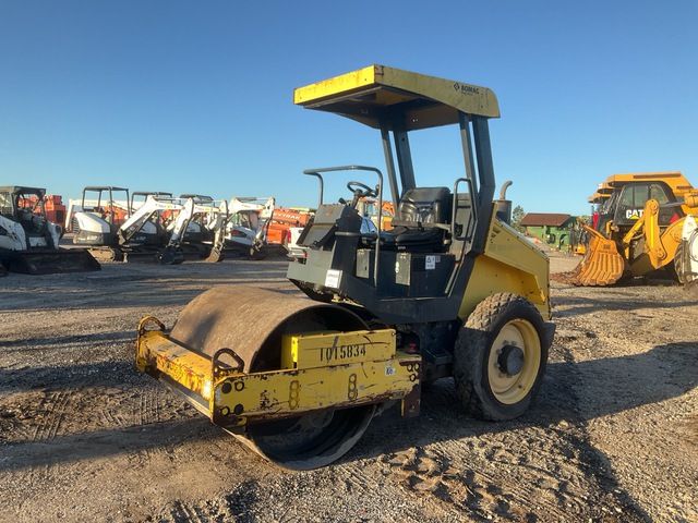2016 Bomag BW124DH-40 Smooth Drum Compactor