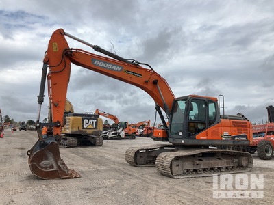 2018 Doosan DX225LC-5 Excavatrice sur chenilles