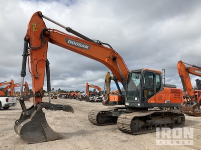2018 Doosan DX225LC-5 Excavatrice sur chenilles