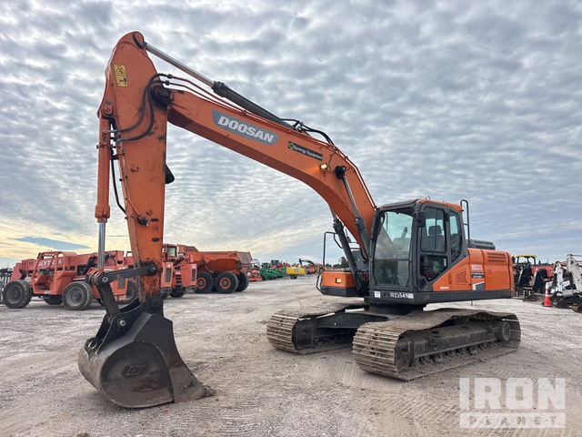 EXCAVADORA 2018 DOOSAN DX225LC5