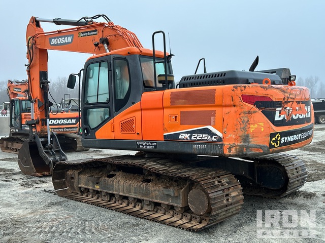 EXCAVADORA 2018 DOOSAN DX225LC5