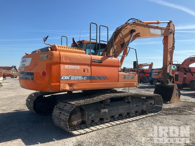 EXCAVADORA 2015 DOOSAN DX225LC3