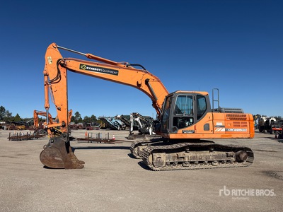 2015 (unverified) Doosan DX225LC-3 Tracked Excavator