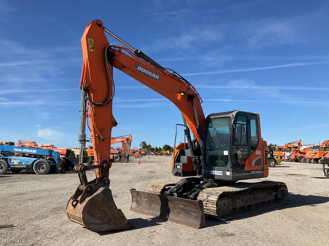 2019 Doosan DX140LCR-5 Tracked Excavator