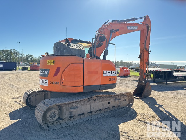EXCAVADORA 2019 DOOSAN DX140LCR5