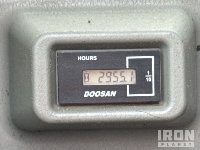 EXCAVADORA 2021 DOOSAN DX140LCR5