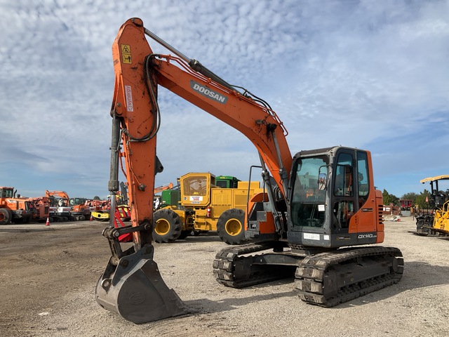 2018 Doosan DX140 LCR-5 Tracked Excavator