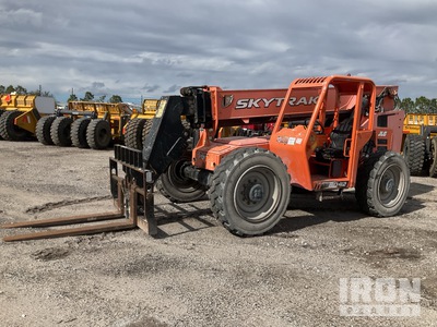 2018 SkyTrak 8042 رافع تليسكوبى