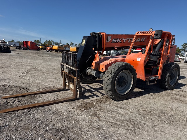 2018 SkyTrak 8042 Telehandler