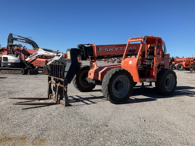 2017 SkyTrak 6036 Telehandler
