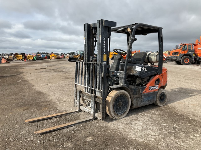 2018 Doosan G25P-7 4600 lb Cushion Tire Forklift