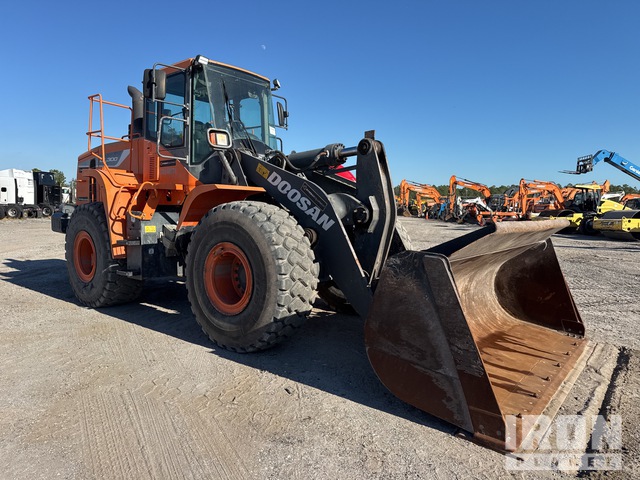 CARGADOR FRONTAL 2019 DOOSAN DL3005