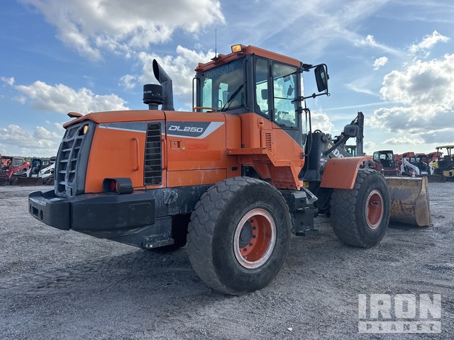 CARGADOR FRONTAL 2020 DOOSAN DL2505