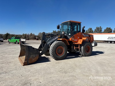 2019 Doosan DL220-5 Chargeuse sur roues