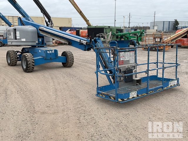 ELEVADOR TELESCóPICO 2016 GENIE 4WD S45