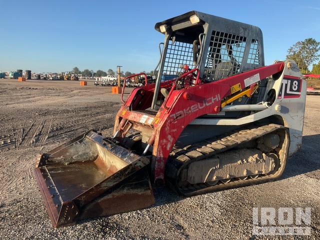 MINI CARGADOR SOBRE ORUGAS 2018 TAKEUCHI TL8