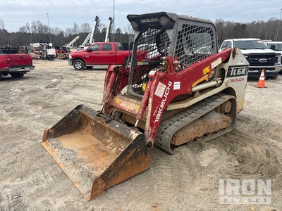2018 Takeuchi TL6R Two-Speed Oruga cargadora compacta