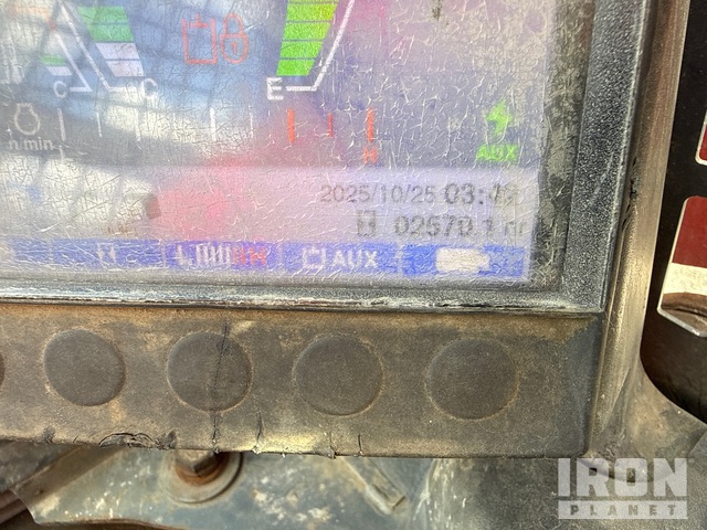 MINI CARGADOR SOBRE ORUGAS 2018 TAKEUCHI TL10V2