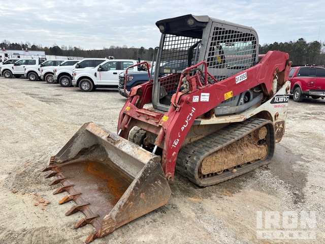 MINI CARGADOR SOBRE ORUGAS 2018 TAKEUCHI TL10V2
