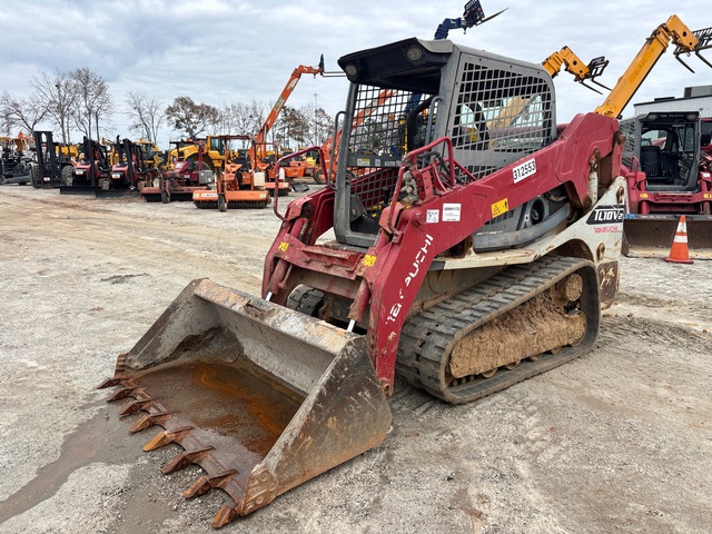 2018 Takeuchi TL10V-2 Two-Speed Compact Track Loader