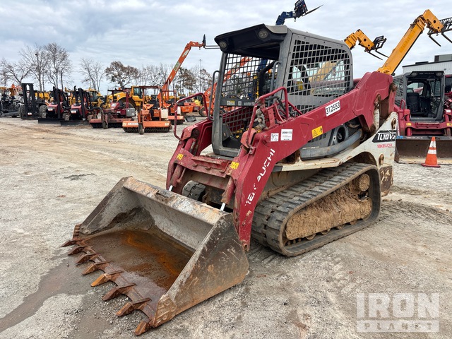 MINI CARGADOR SOBRE ORUGAS 2018 TAKEUCHI TL10V2