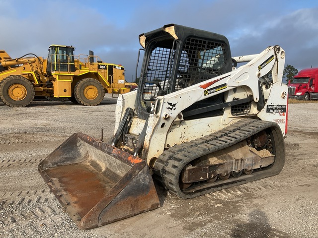 2019 Bobcat T740 Compact Track Loader