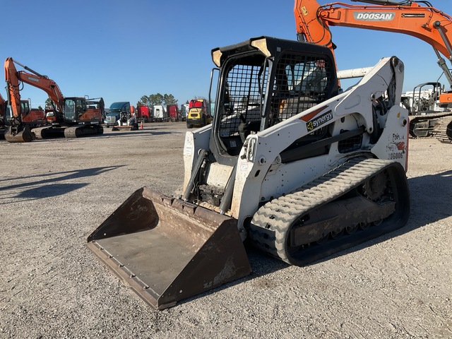 2019 Bobcat T740 Compact Track Loader