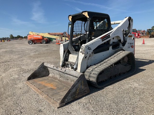 2019 Bobcat T740 Compact Track Loader