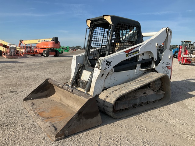 2018 Bobcat T740 Compact Track Loader