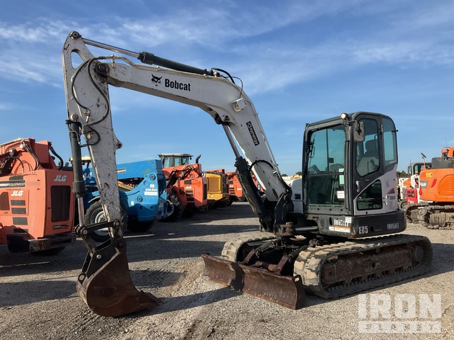 EXCAVADORA 2016 BOBCAT E85