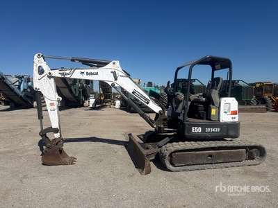 2018 Bobcat E50 を見 Mini Excavator