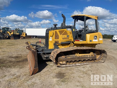 2016 John Deere 700K Pelleteuse à chenilles
