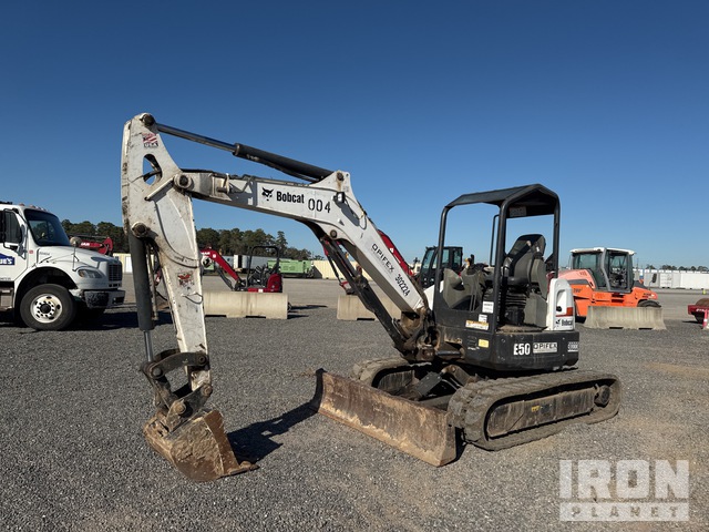 EXCAVADORA 2018 BOBCAT E50