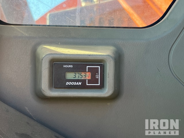 EXCAVADORA 2017 DOOSAN DX140LCR5