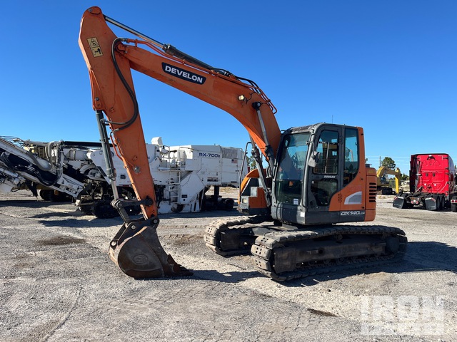 EXCAVADORA 2017 DOOSAN DX140LCR5