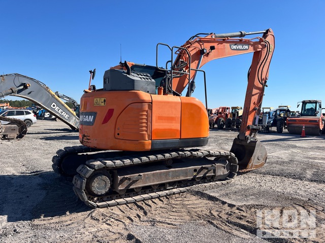 EXCAVADORA 2017 DOOSAN DX140LCR5