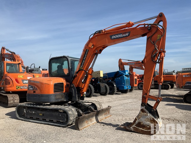EXCAVADORA 2020 DOOSAN DX85R3