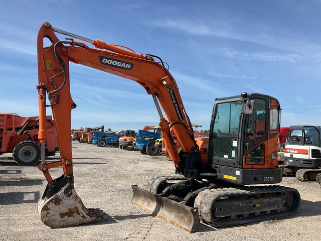 2020 Doosan DX85R-3 Mini Excavator
