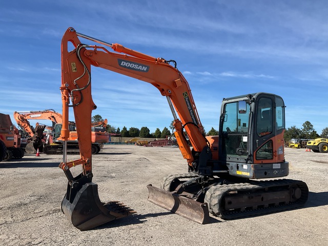 2018 Doosan DX85R-3 Tracked Excavator