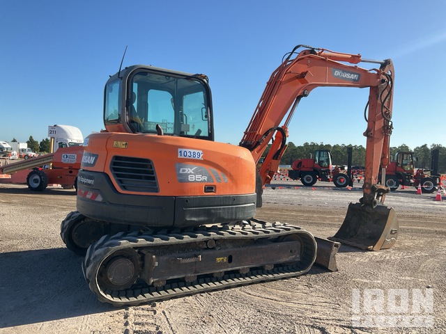 EXCAVADORA 2018 DOOSAN DX85R3