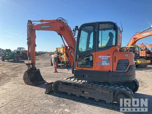 EXCAVADORA 2018 DOOSAN DX85R3