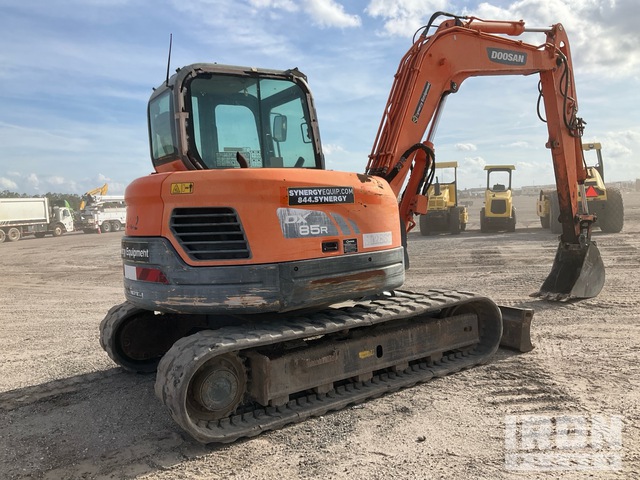 EXCAVADORA 2018 DOOSAN DX85R3