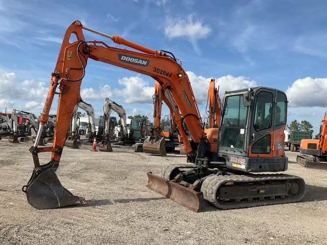 2018 (unverified) Doosan DX85R-3 Mini Excavator