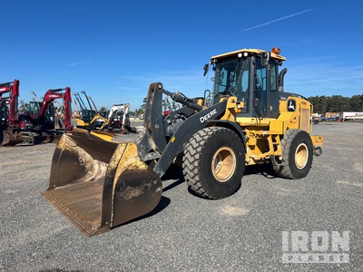 2019 John Deere 624L Wheel Loader