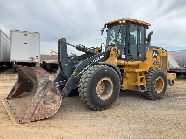 2019 John Deere 624L Wheel Loader