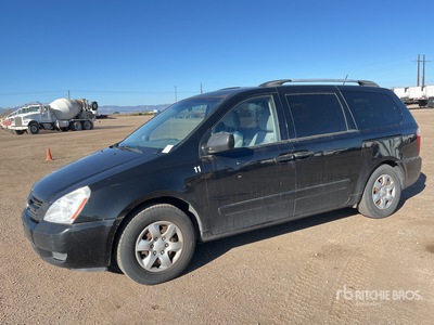 2009 Kia Sedona LX Minivan